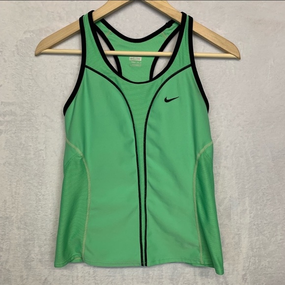 Nike Tops - NIKE tank top